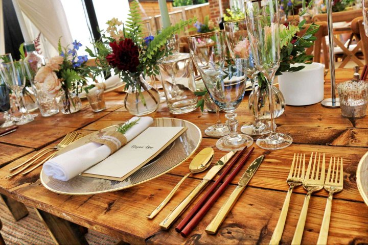 Advantages of House Party Catering Service